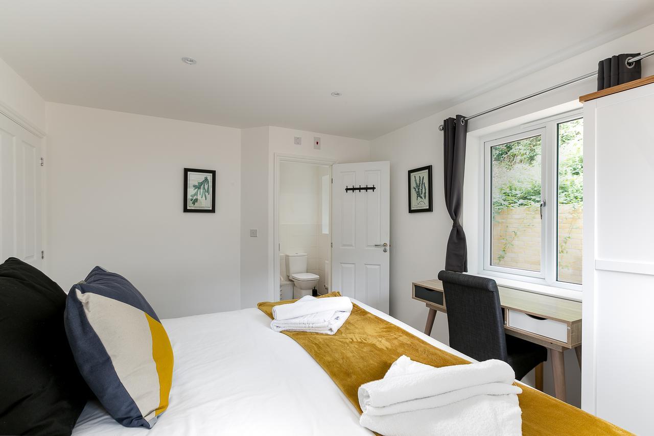 Hertford Serviced Apartments แวร์ ภายนอก รูปภาพ